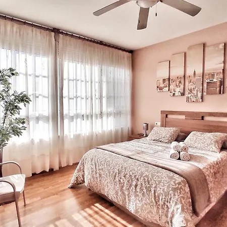Apartamento Con Wifi En Casco Historico Betanzos Exterior foto